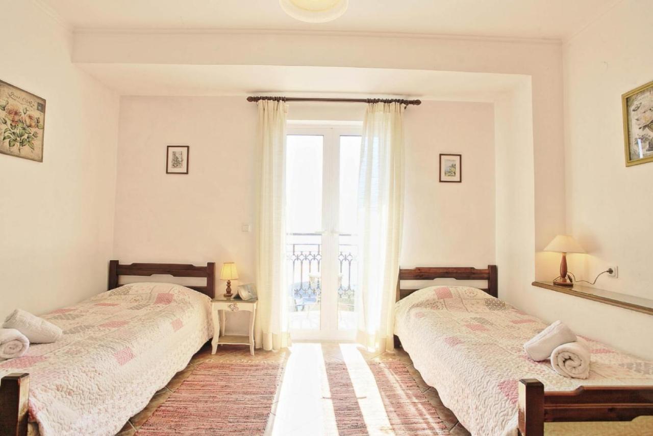 Villa Astarti